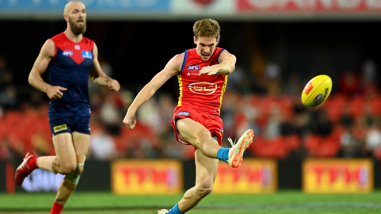 AFL Rd 8 - Gold Coast v Melbourne