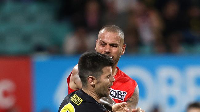 Star Swan Lance Franklin faces a one-match ban for striking Richmond’s Trent Cotchin. Picture: Phil Hillyard