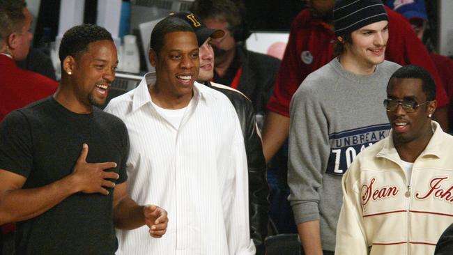 LOS ANGELES - FEBRUARY 15:  (L-R) Actor Will Smith, rapper Jay Z, actor Ashton Kutcher, and music producer Sean 