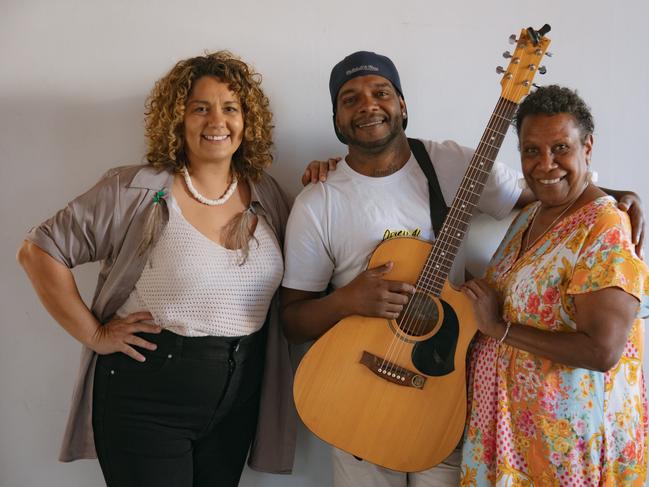 Three Generations Three Songs - Deline Briscoe, Normey Jay and Gail Mabo CREDIT Tszar