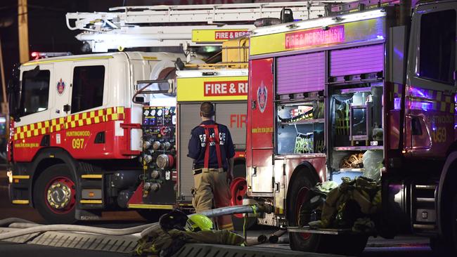 Firefighters extinguished two suspicious car fires in Sydney’s west. Picture: Gordon McComiskie (File image)