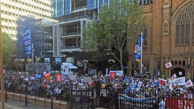 Macquarie Street was shut down outside State Parliament as fishers protest against proposed bans. Picture: Clarissa Bye