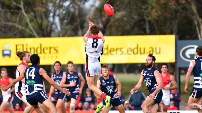 Mitch Johnson in action for Flagstaff Hill. Picture: Keryn Stevens