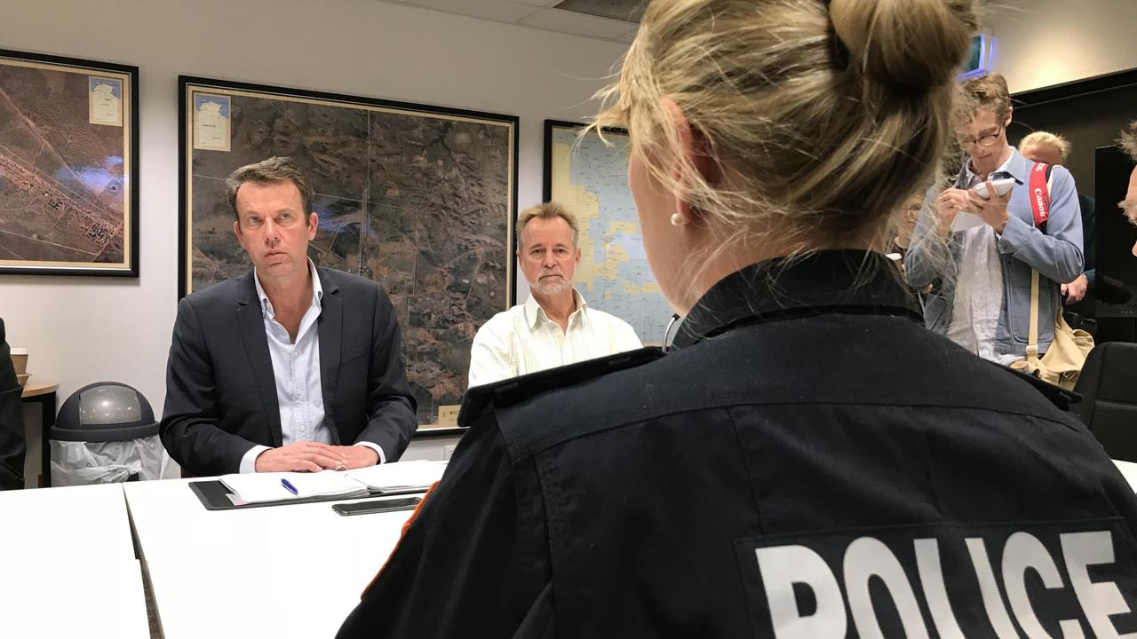 Social Services Minister Dan Tehan with Indigenous Affairs Minister Nigel Scullion in Tennant Creek