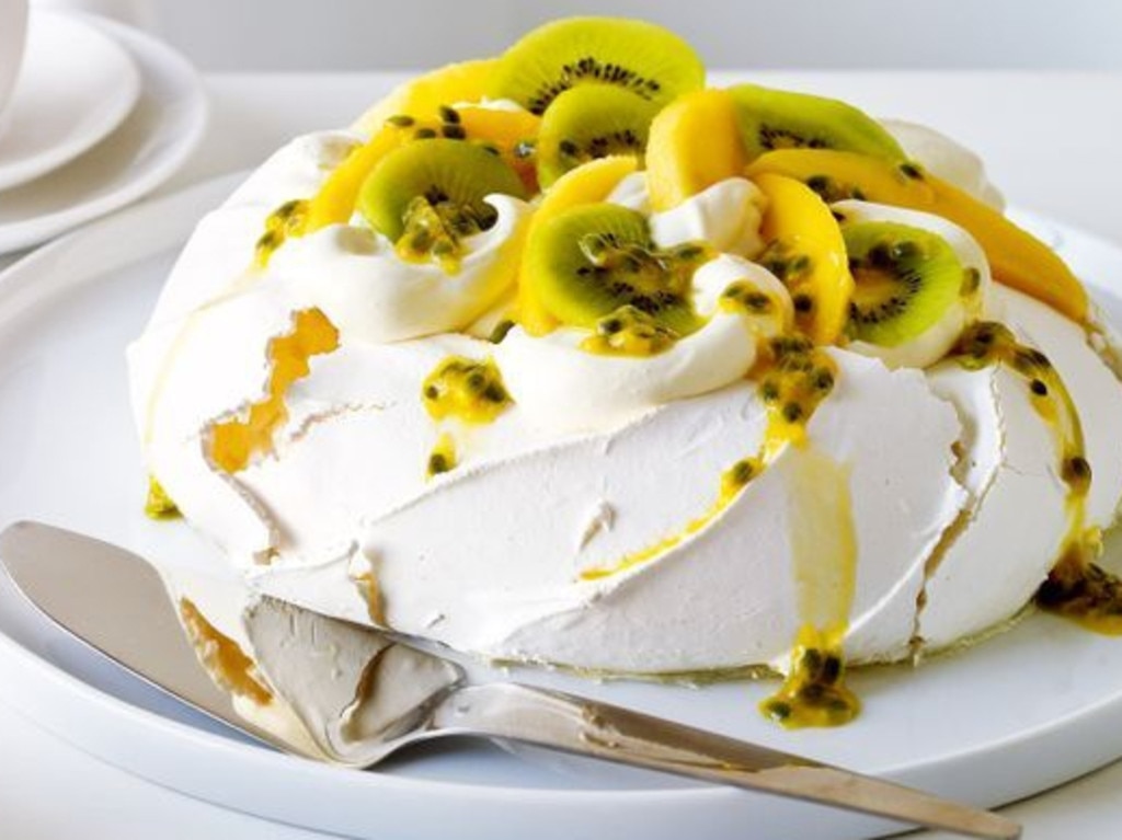 Christmas planner: Pavlova with kiwi fruit.