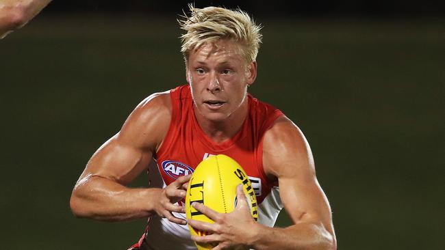 Isaac Heeney should spend more time in the midfield, says Terry Wallace. Picture: Phil Hillyard