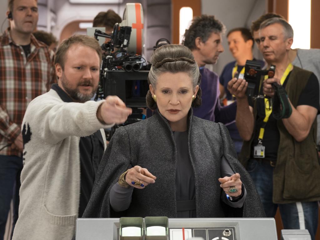 Star Wars: The Last Jedi. L to R: Director Rian Johnson with Carrie Fisher (Leia) on set. Picture: David James ©2017 Lucasfilm Ltd