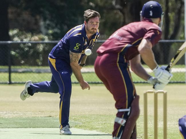 MPCA: Main Ridge bowler James Abbott. Picture: Valeriu Campan