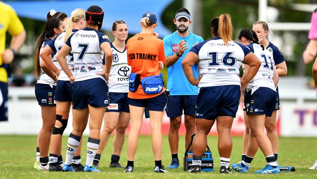 Ben Jeffries addressing the North Queensland Gold Stars in the BHP Premiership in 2021. Picture: Alix Sweeney