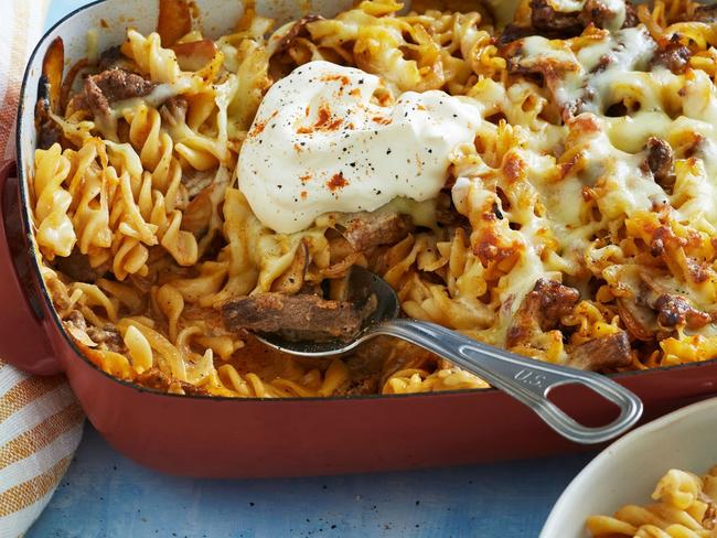 We made beef stroganoff a more affordable option by turning it into an easy midweek beef stroganoff pasta bake.