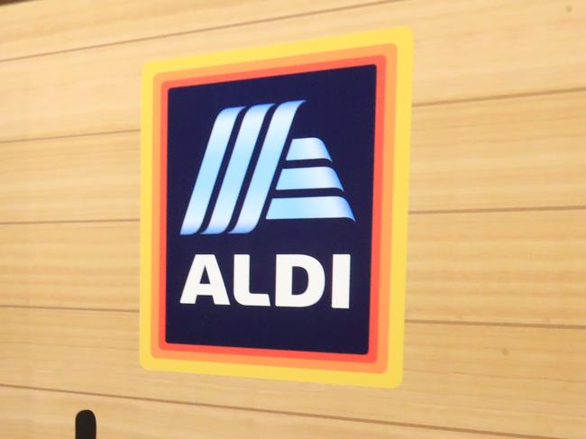 The opening of the new Tweed Mall Aldi store wasa hive of activities as shoppers flocked to the new store.