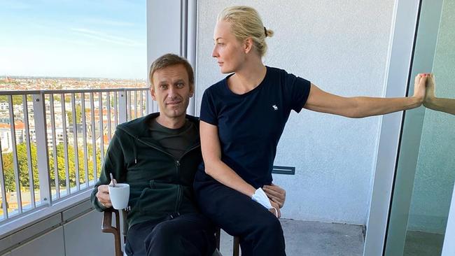 Alexei Navalny and his wife Yulia Navalnaya pose for a picture in the German hospital where he recovered from his suspected poisoning in late August, 2020. Picture: @navalny