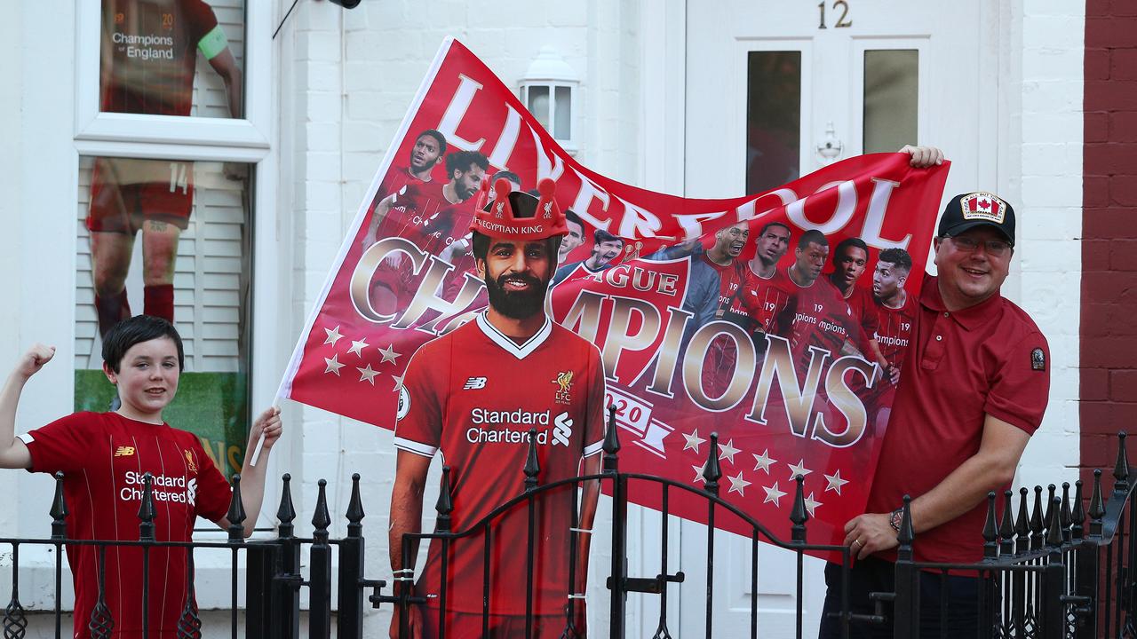 Liverpool fans show their support. (Photo by Jan Kruger/Getty Images)