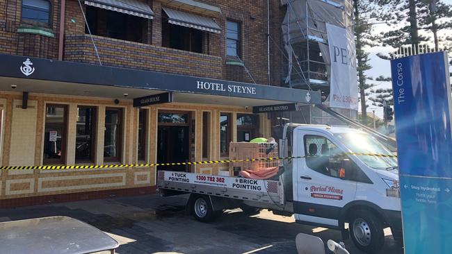 Work has started to repair the facade of the Hotel Steyne in Manly. Picture: Jim O'Rourke