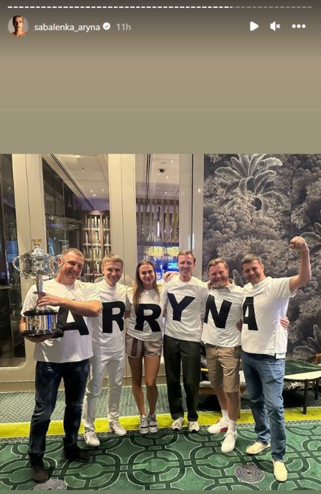 Aryna Sabalenka with her team.