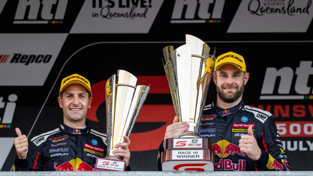 (L-R) Jamie Whincup brought van Gisbergen’s winning run to an end. Picture: Daniel Kalisz/Getty Images