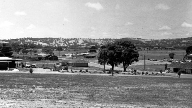 Ridgway Drive, Flagstaff Hill 1969. Picture: Onkaparinga Council.