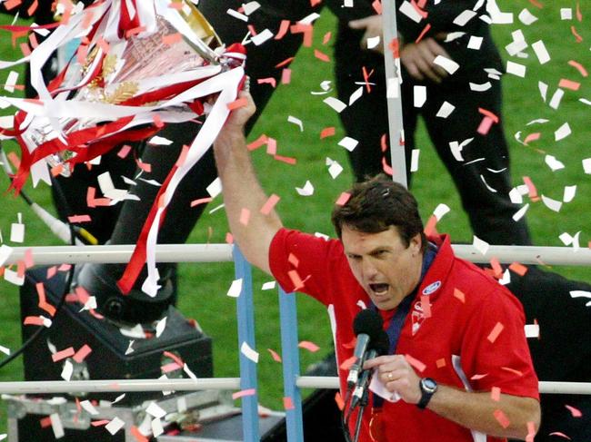 Paul Roos with the cup. 2005 Grand Final. West Coast Eagles v Sydney Swans. MCG.