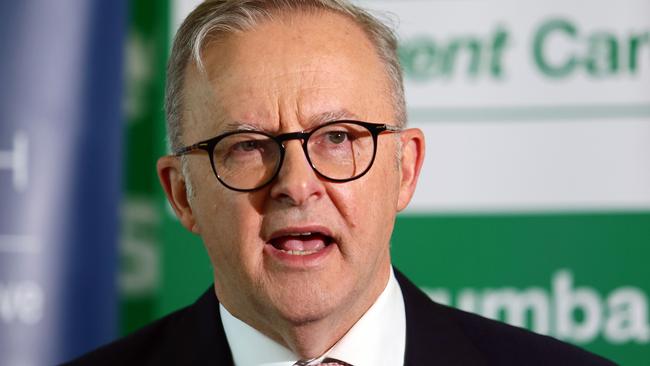 Prime Minister Anthony Albanese rules out horse trading with the crossbench. Picture: NCA NewsWire/Tertius Pickard