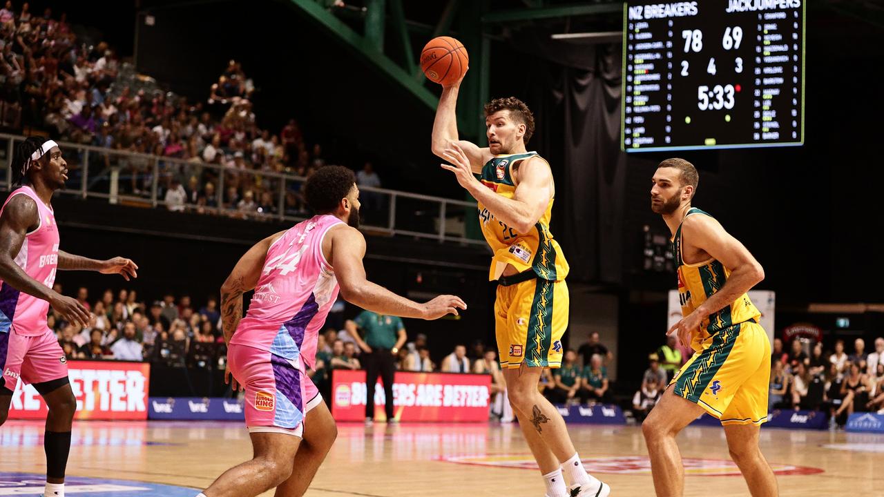 Tasmania JackJumpers star Will Magnay on poor free-throw shooting ...