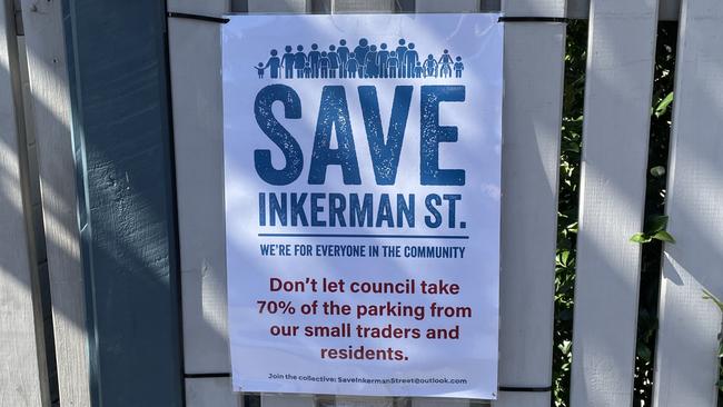 Inkerman St residents and businesses are rallying a plan to build a dedicated bike lane at the expense of up to 116 parking spots.