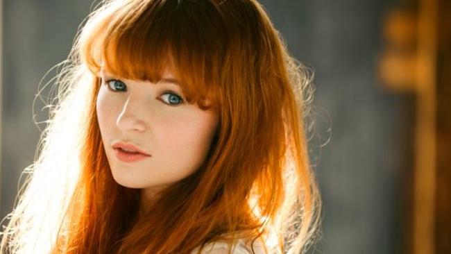 Aussie actress Stef Dawson lands a role in The Hunger Games sequel ...