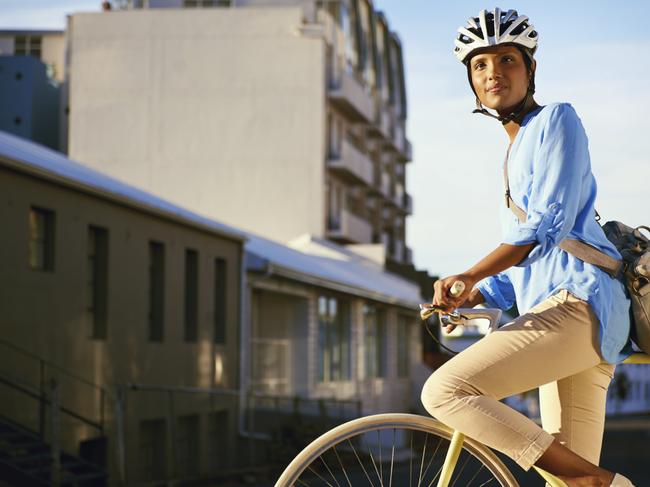 Would a minimum passing distance rule make the roads safer for cyclists? Picture: Stock image