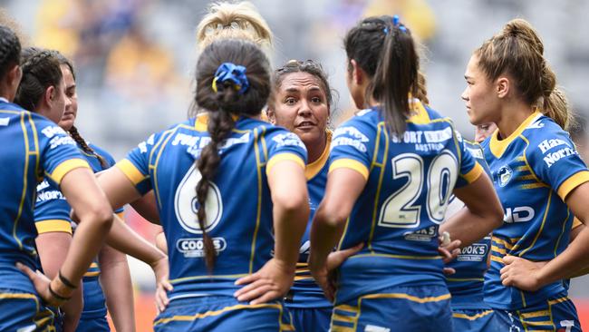 SYDNEY, AUSTRALIA - AUGUST 06: Mahalia Murphy of the Eels speaks to team mates after a Newcastle tryduring the round three NRLW match between Parramatta Eels and Newcastle Knights at CommBank Stadium, on August 06, 2023, in Sydney, Australia. (Photo by Brett Hemmings/Getty Images)