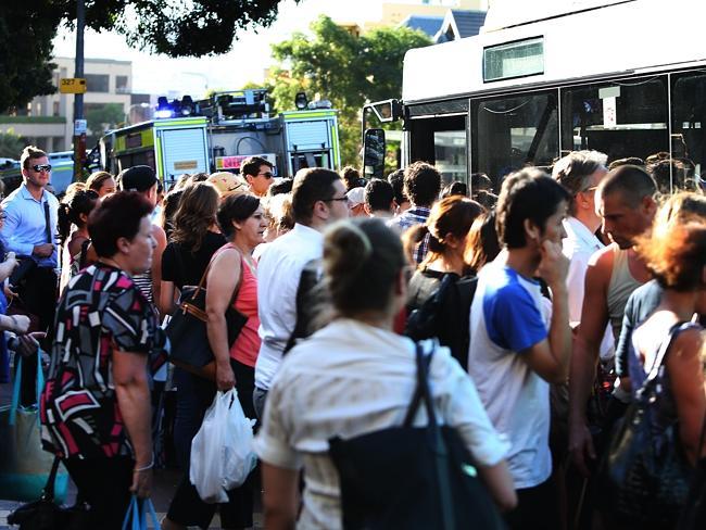 The train derailment meant hundreds of people were stranded and forced to catch replacement buses.