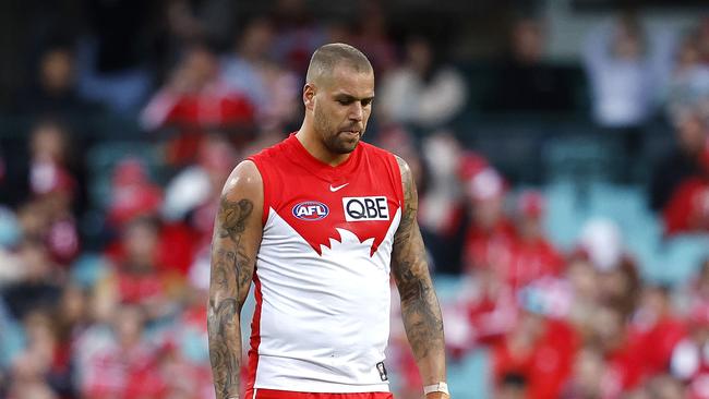 Dejected Lance Franklin during the AFL round 9 match between the Sydney Swans and Fremantle Dockers at the SCG on May 13, 2023. Photo by Phil Hillyard (Image Supplied for Editorial Use only - **NO ON SALES** - Â©Phil Hillyard )