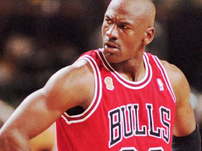 Chicago Bulls' Michael Jordan pauses in the third quarter in Game 5 of the NBA Finals against the SuperSonics, Jun  14, 1996 in /Seattle. AP Photo Beth/A/Keiser headshot sport basketball action o/seas usa