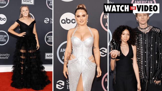 2021 AMAs red carpet: The top 5 best looks from the 49th annual show