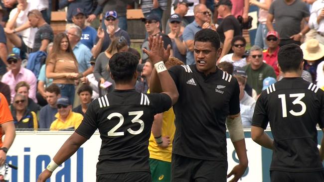 New Zealand celebrate a win over Australia in schoolboys rugby.