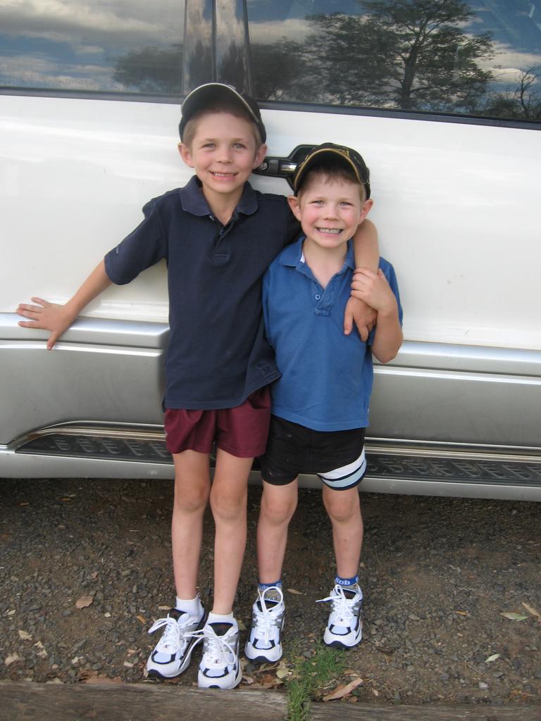 Patrick &amp; Tom's first day of Little Athletics 10.10.2009