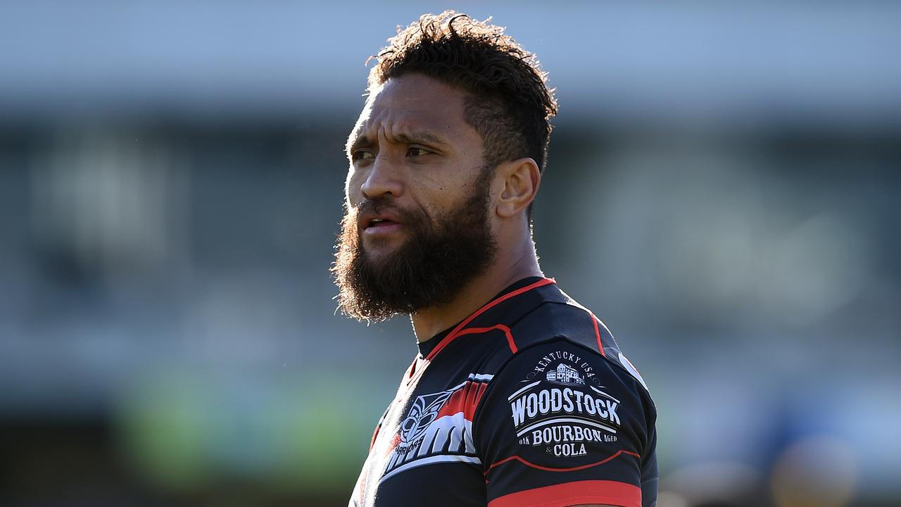 Manu Vatuvei of the Warriors looks on during the round 20 NRL match between the Canberra Raiders and the New Zealand Warriors at GIO Stadium in Canberra, Saturday, July 23, 2016. (AAP Image/Dan Himbrechts) NO ARCHIVING, EDITORIAL USE ONLY