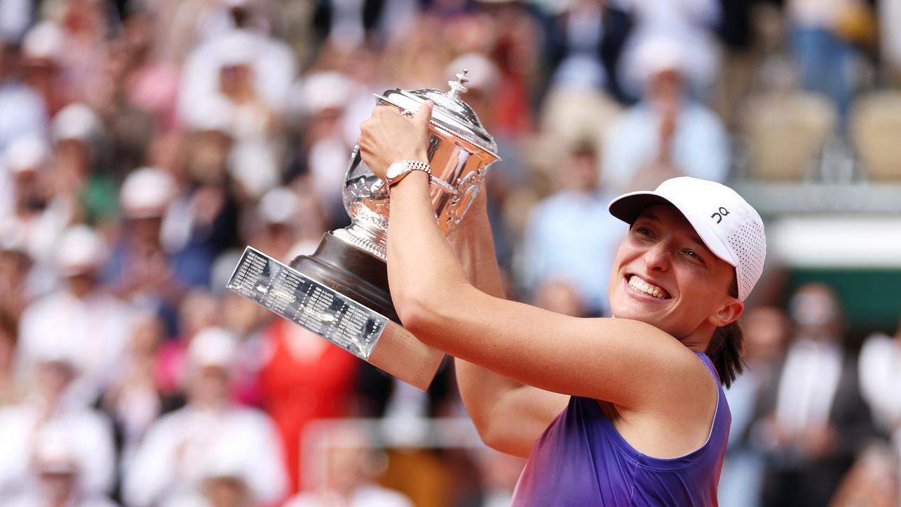 Iga Swiatek crushed her opponent to claim another French Open crown. Picture: Getty Images.