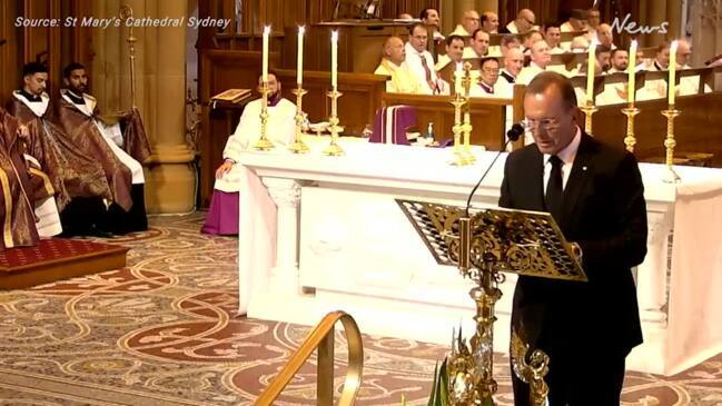 ‘He should never have been investigated’: Crowd applauds Abbott speech at Pell’s funeral