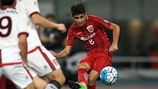 Brazilian midfielder Oscar joined Chinese giants Shanghai SIPG on big money.