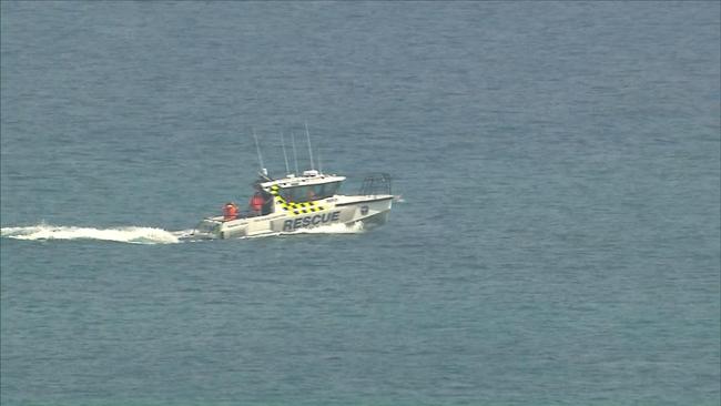 Police, including PolAir and water operations, are working with park rangers to search the area. Picture: 7NEWS Adelaide