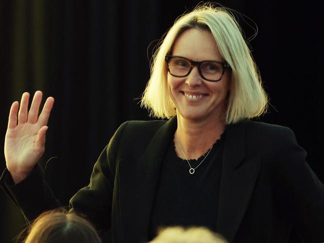 SYDNEY, AUSTRALIA - MAY 03:  Susie O'Neill acknowledges the room after being elected to the AOC Executive Board during the Australian Olympic Committee Annual General Meeting at the Four Seasons Hotel on May 03, 2025 in Sydney, Australia. (Photo by Matt King/Getty Images for AOC)