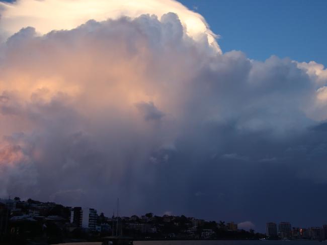 A short and sharp storm passed through Brisbane late this afternoon - Saturday 29th October 2021 Picture David Clark