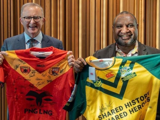 Australian Prime Minister Anthony Albanese and PNG Prime Minister James Marape are both NRL fans. Picture: PMO