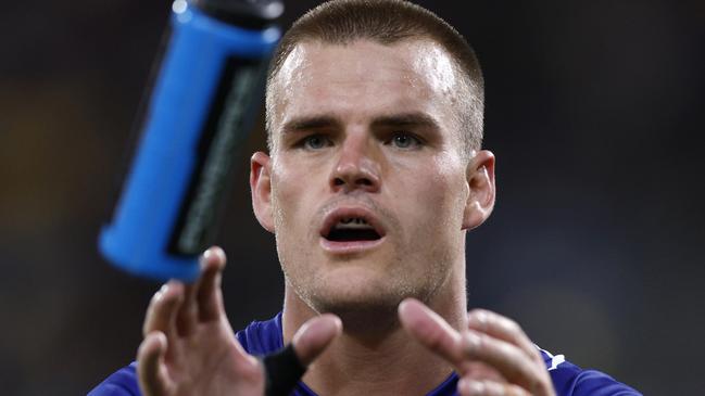 WELLINGTON, NEW ZEALAND - MARCH 03: Jackson Ford of the Warriors takes a drink during the round one NRL match between the New Zealand Warriors and Newcastle Knights at Sky Stadium on March 03, 2023 in Wellington, New Zealand. (Photo by Hagen Hopkins/Getty Images)