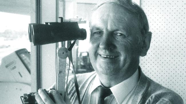 Racecaller John Russell (pictured in 1996) has died at the age of 93.