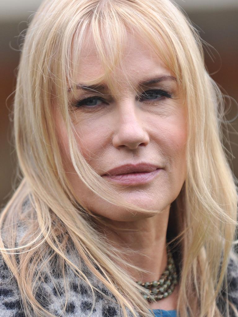 Inside Daryl Hannah And Neil Youngs Secret Wedding The Advertiser