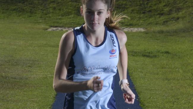 Paige Merriman training at Wests Sports High School track.