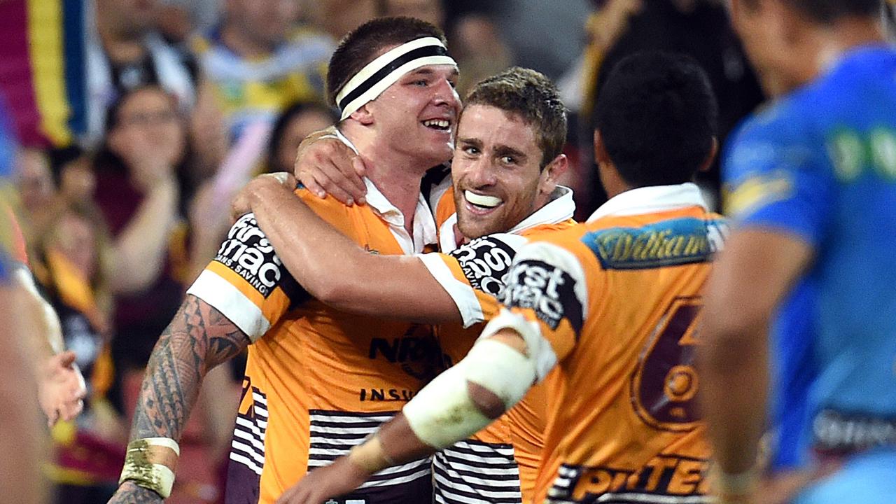 Josh McGuire will reunite with former teammate Andrew McCullough. (AAP Image/Dan Peled)