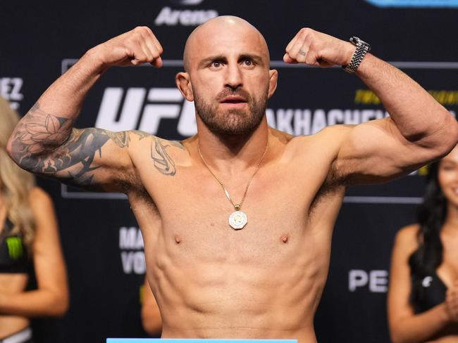 There’s a reason Alex Volkanovski always looks healthy on the scales. Picture: Chris Unger/Zuffa LLC/Getty Images