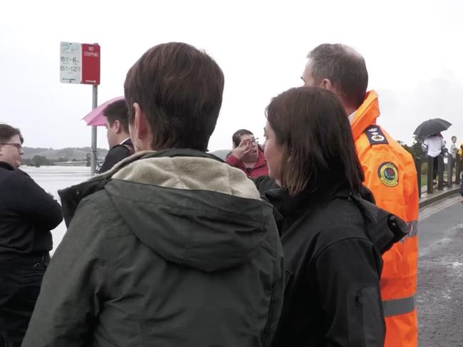 More than 1000 rescue calls have been made to the SES since Sunday.