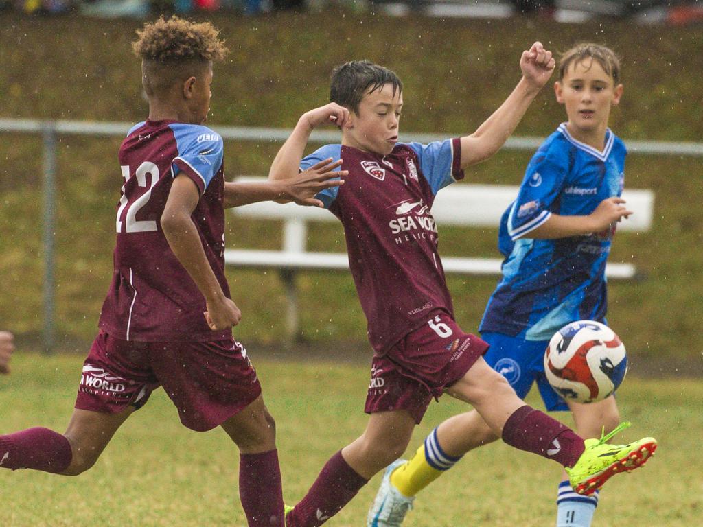 PRINT EDIT U/10 Coomera V Stratford in the Premier Invitational Football Carnival at Nerang. Picture: Glenn Campbell